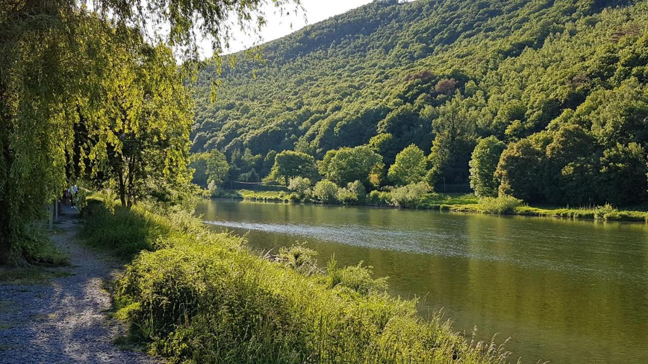 Le Balcon Sur La Meuse Villa Revin  Exterior foto