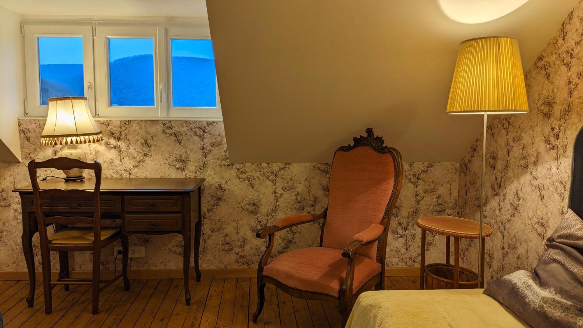 Le Balcon Sur La Meuse Villa Revin  Exterior foto